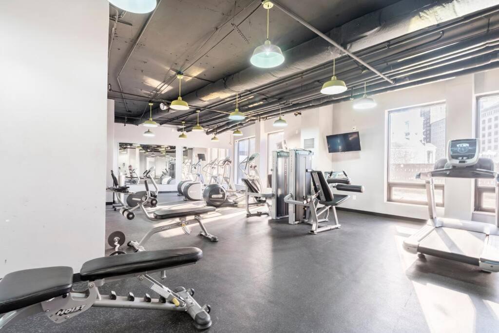 Xl Center 1-Br Condo Dwntn Hartford Easy Parking Apartment